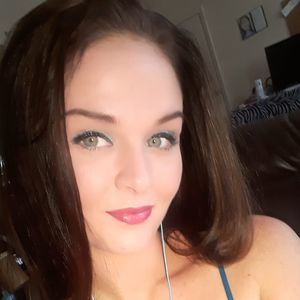 Meet your Posher, Erikaa